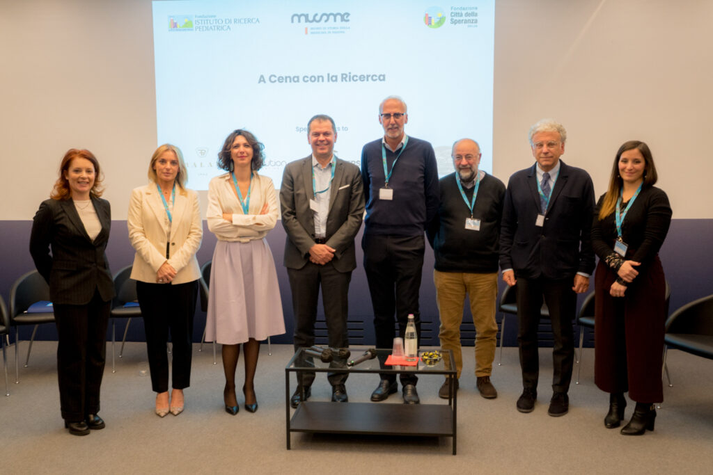 a cena con la ricerca Musme Padova Città della Speranza
