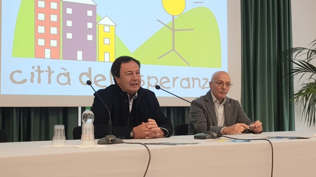 Franco Masello e Gen. Stefano Lupi Trentennale Città della Speranza
