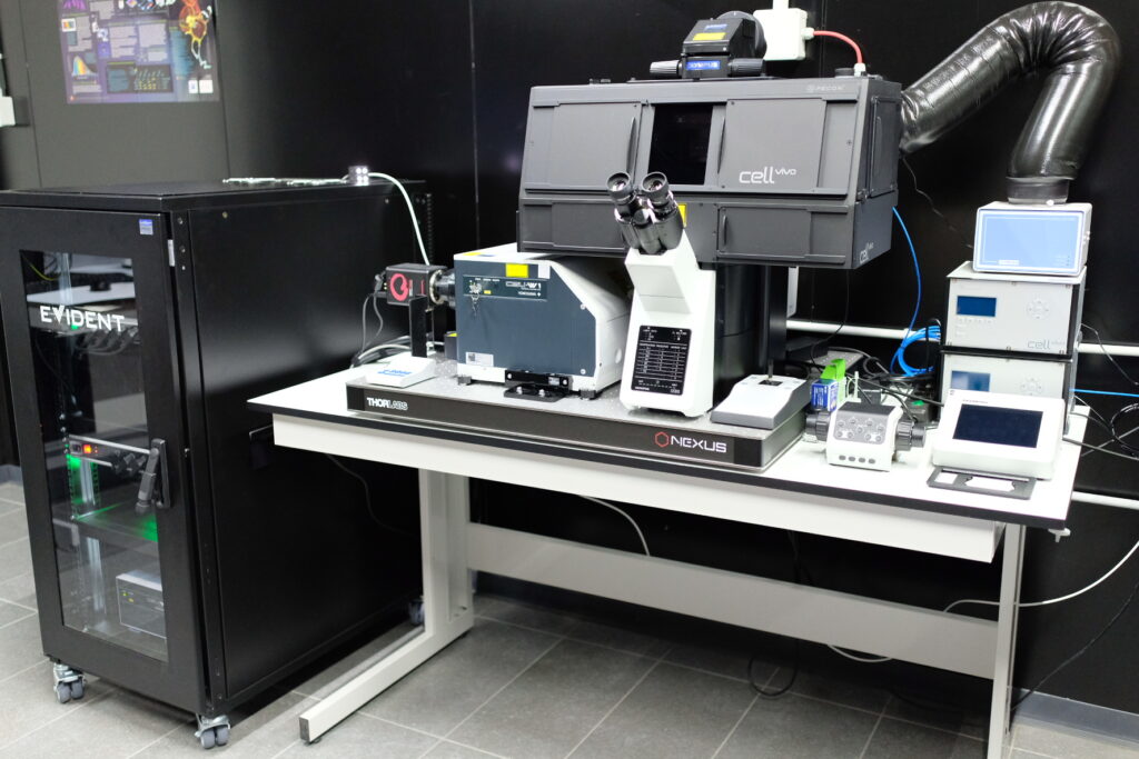 Nuovo microscopio confocale IRP Città della Speranza inaugurazione