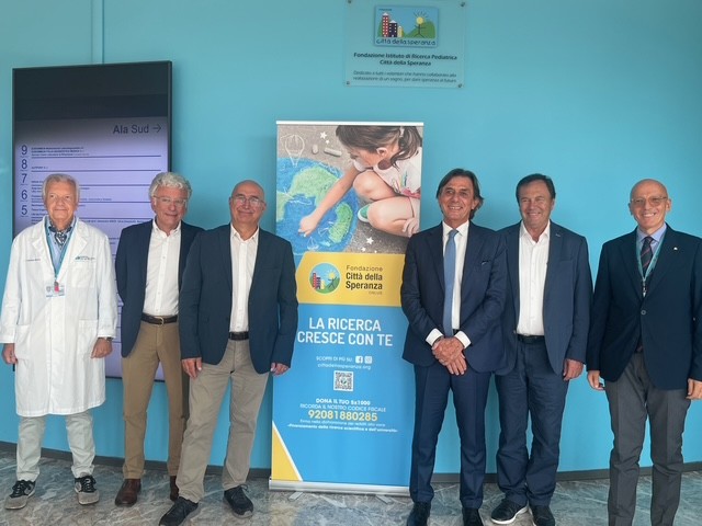 Sindaco di Padova Sergio Giordani alla Torre della Ricerca IRP
