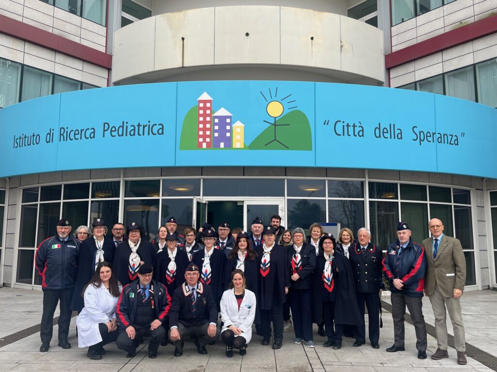 Gruppo Volontari Città della Speranza all'Istituto di Ricerca Pediatrica